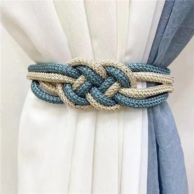 Embrasses magnétiques by Curtain Glam