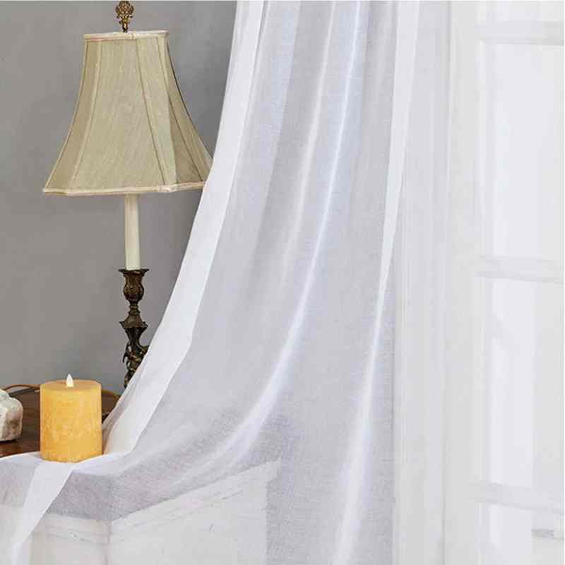 Voilage cuisine : une touche de style pour vos fenêtres