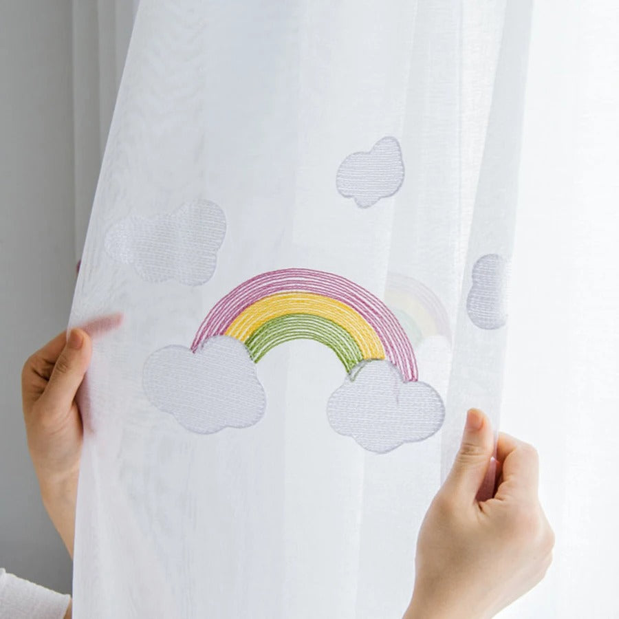 Voilage pour la chambre du bébé