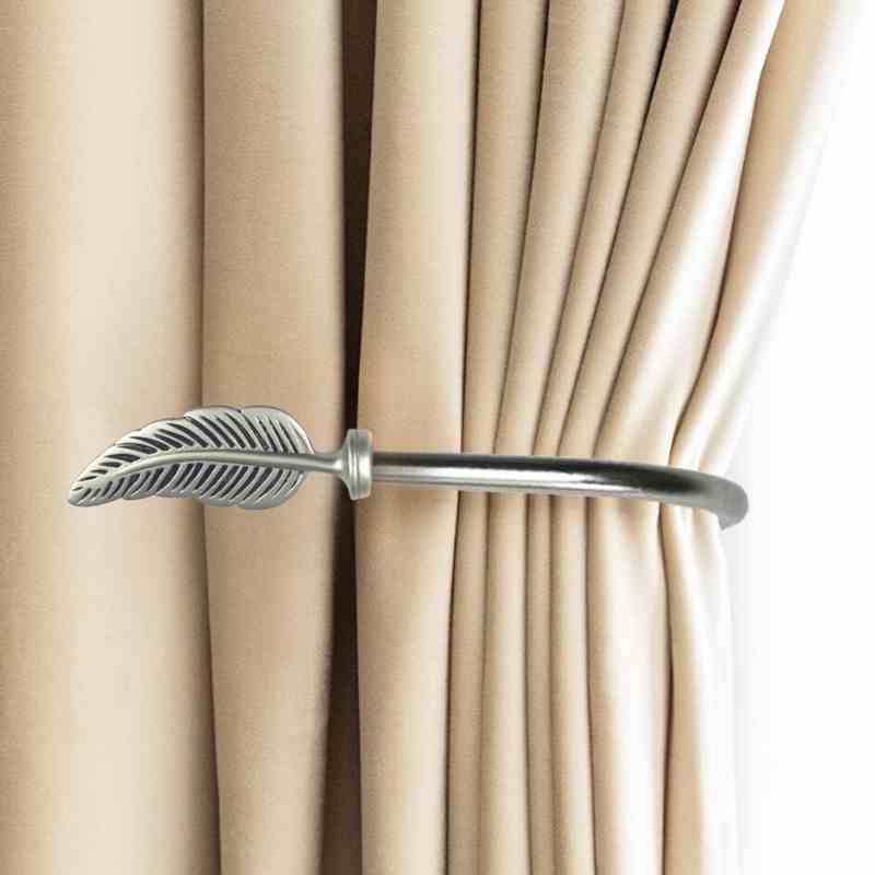 Crochet pour rideau - Style Maison