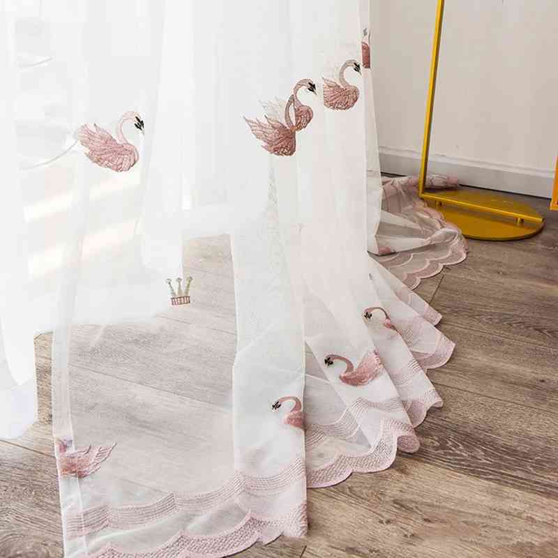 Rideau brodé Enchanté