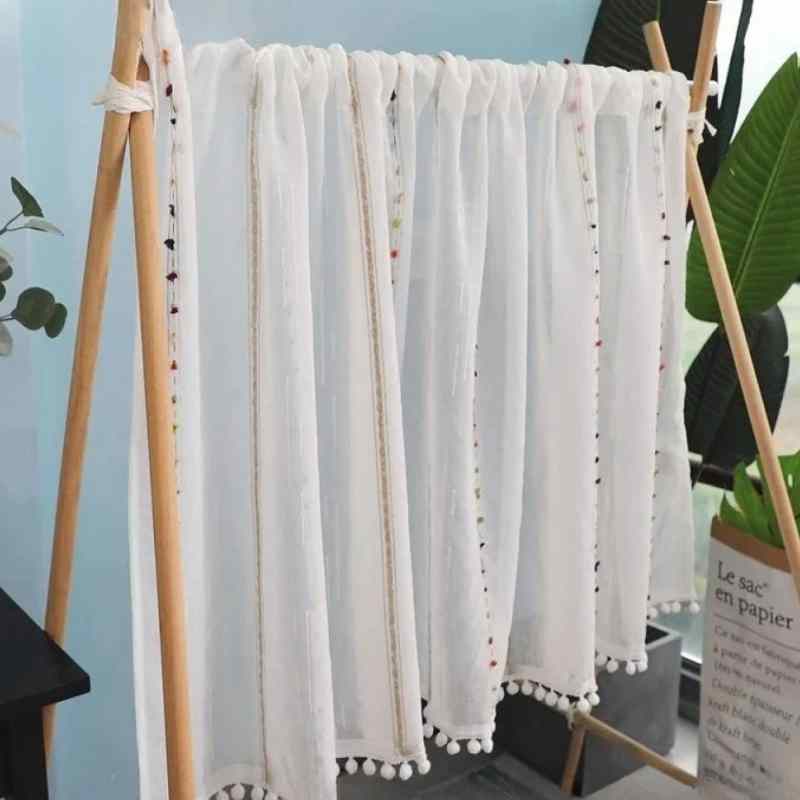 Rideau Court pour Cuisine Chic