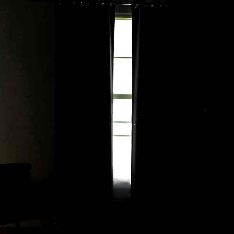 Rideau à doublure thermique