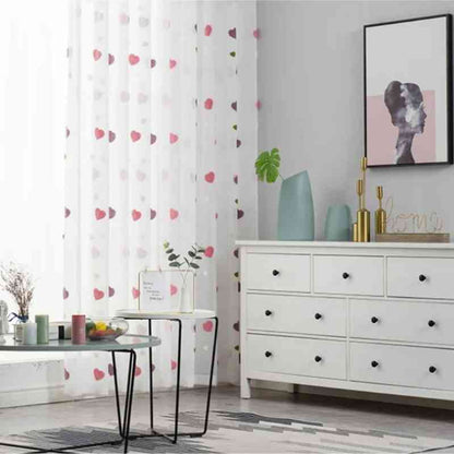 Rideau de chambre pour petite fille