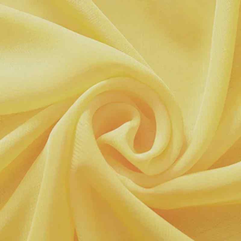 Voilage jaune pour une déco lumineuse