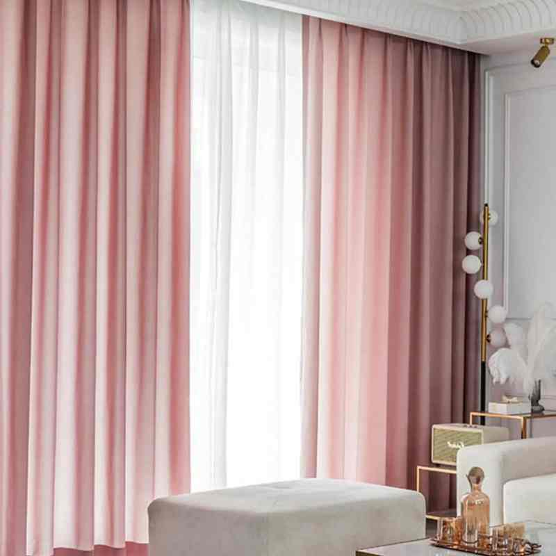 Voilage élégant à oeillets