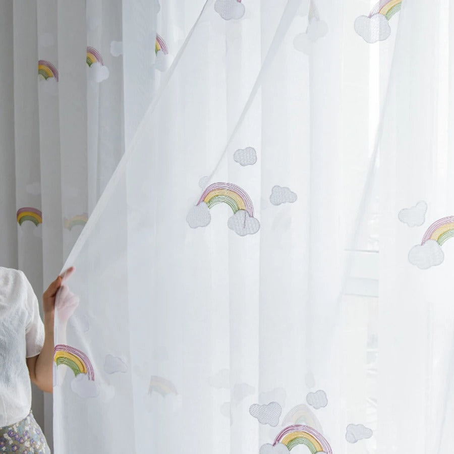Voilage pour la chambre du bébé