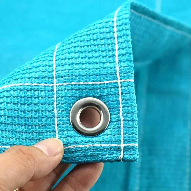 Voile d'ombrage pour petit balcon.